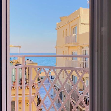 Alojamiento En La Carihuela-Costa Del Sol Torremolinos Ngoại thất bức ảnh