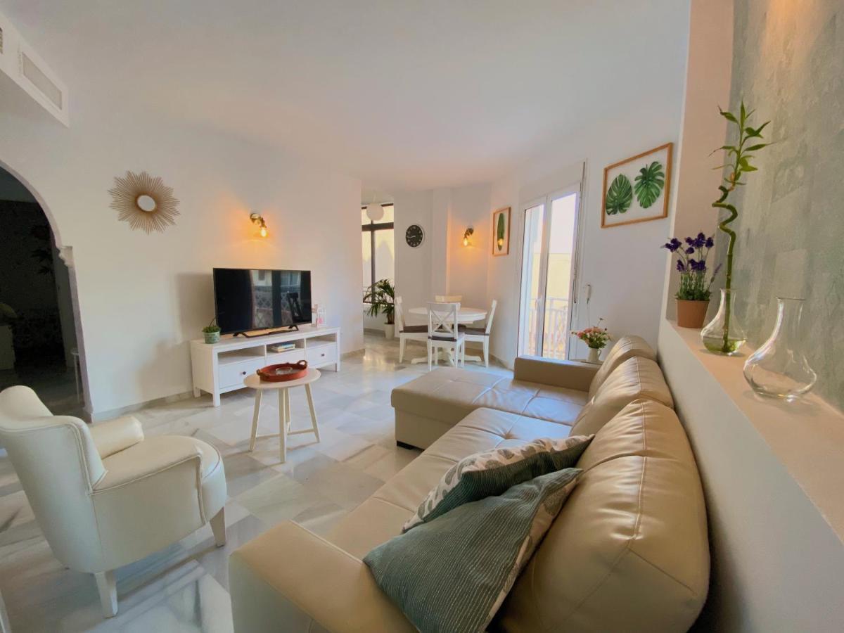 Alojamiento En La Carihuela-Costa Del Sol Torremolinos Ngoại thất bức ảnh