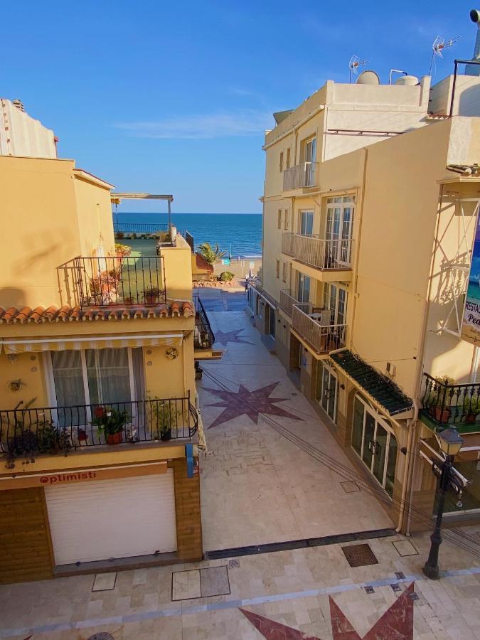 Alojamiento En La Carihuela-Costa Del Sol Torremolinos Ngoại thất bức ảnh
