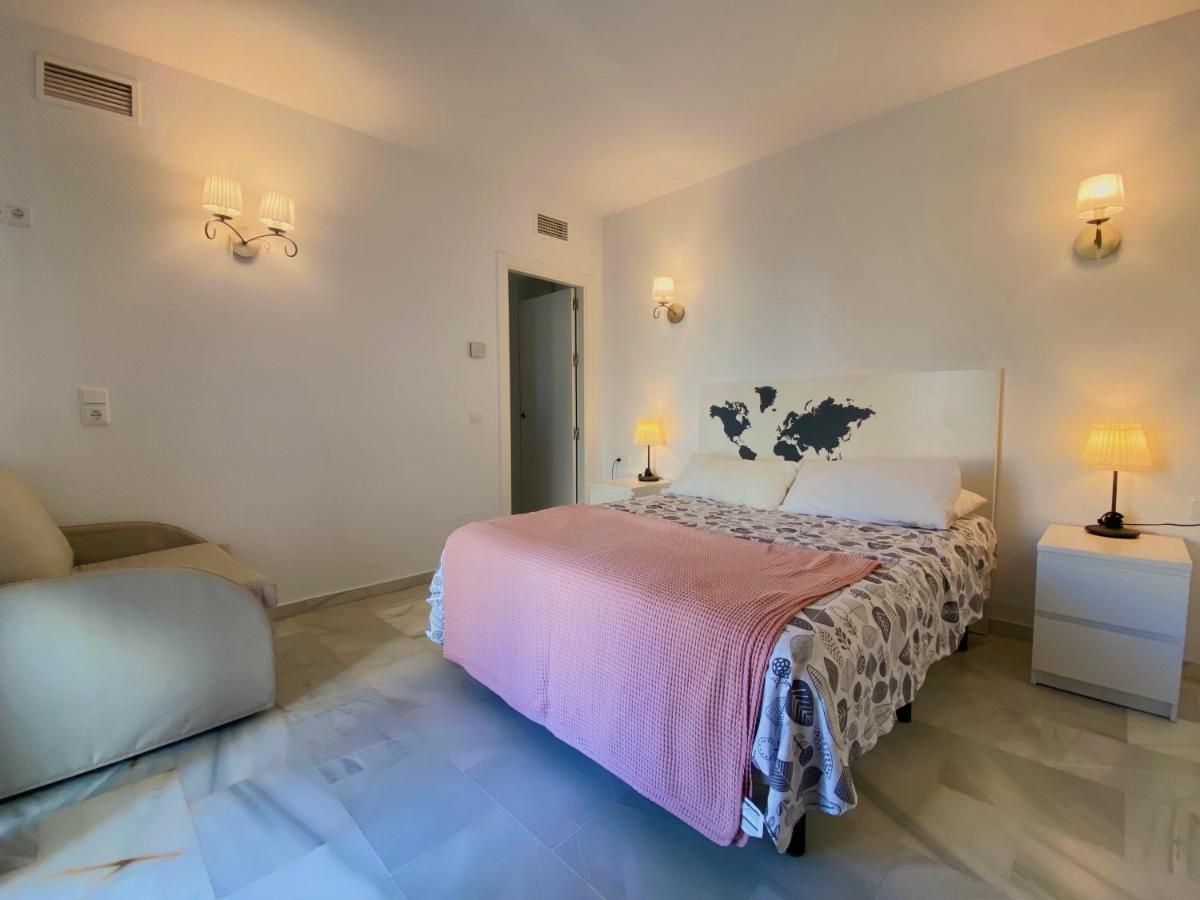 Alojamiento En La Carihuela-Costa Del Sol Torremolinos Ngoại thất bức ảnh
