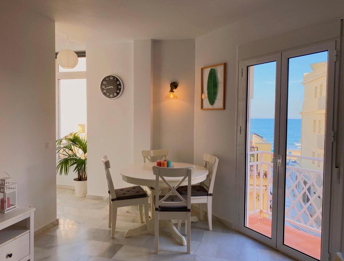 Alojamiento En La Carihuela-Costa Del Sol Torremolinos Ngoại thất bức ảnh