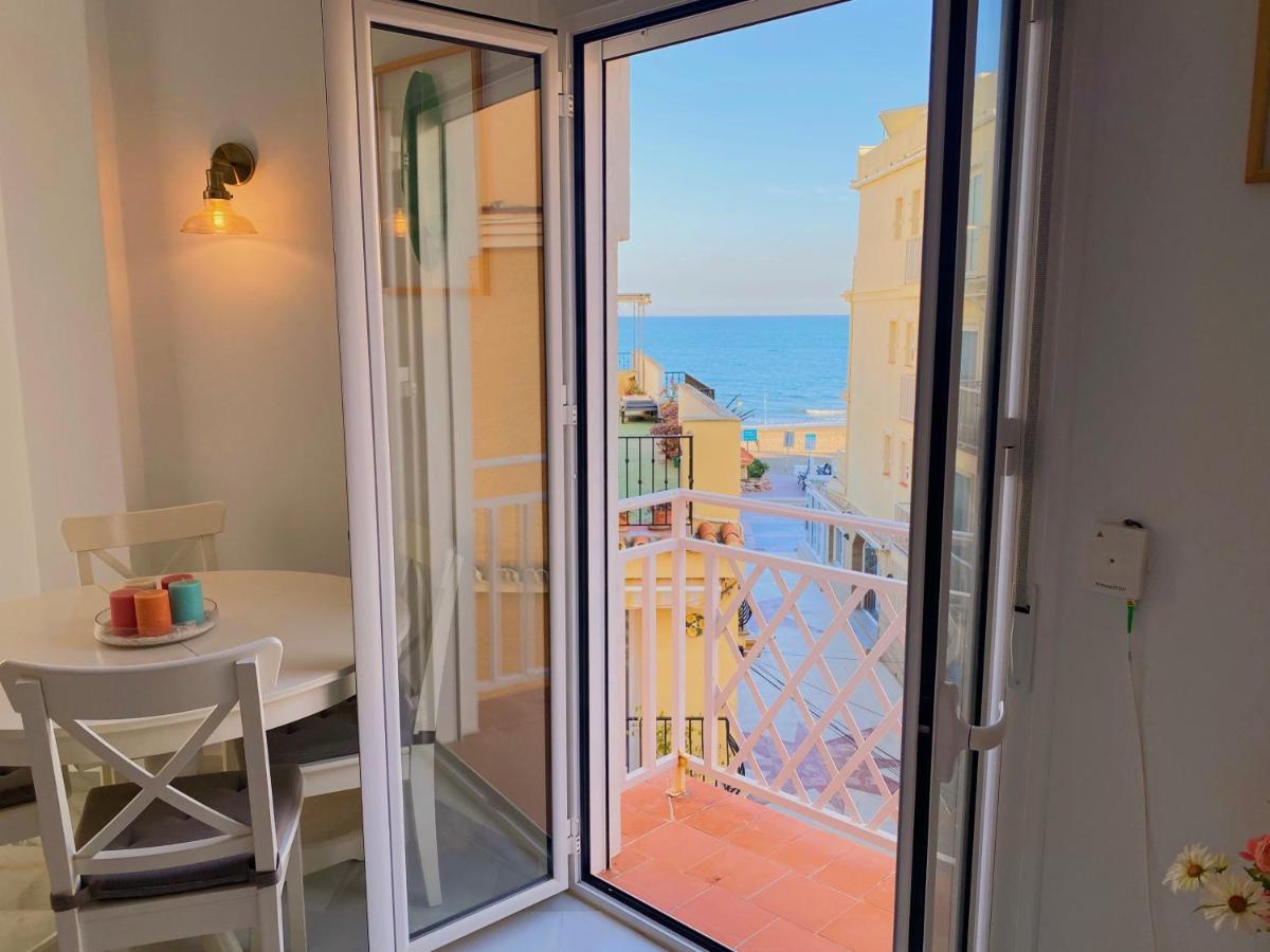 Alojamiento En La Carihuela-Costa Del Sol Torremolinos Ngoại thất bức ảnh